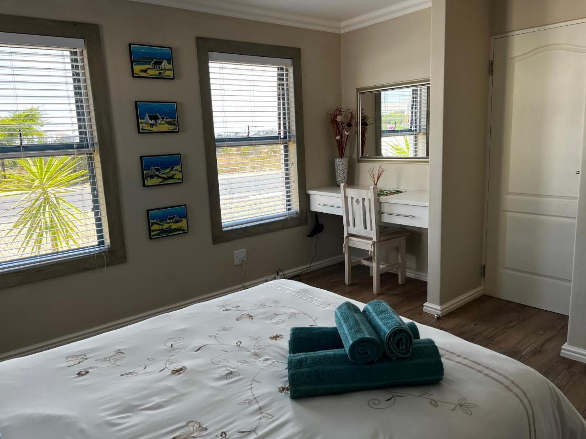 Clam Lagoon Langebaan Extérieur photo